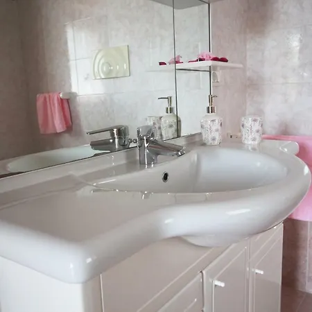 Skerlj Фермерский дом *